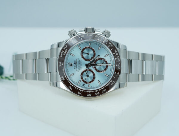 BRAND NEW Rolex 126506 DAYTONA PLATINUM ICE BLUE DIAL NEW MODEL 2025 WARRANTY FULL SET - Image 10