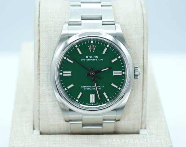 Rolex 126000 OYSTER PERPETUAL 36 GREEN DIAL 2021 WARRANTY FULL SET