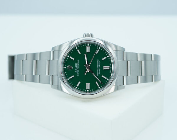 Rolex 126000 OYSTER PERPETUAL 36 GREEN DIAL 2021 WARRANTY FULL SET - Image 10