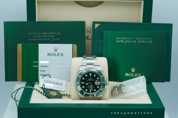 Rolex 116610LV SUBMARINER HULK GREEN DIAL GREEN BEZEL 2020 FULL SET - Image 2