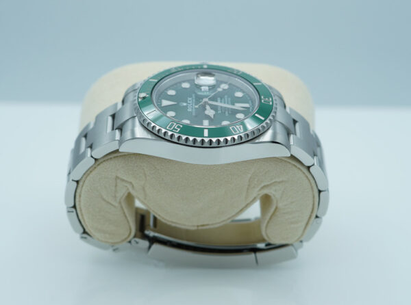 Rolex 116610LV SUBMARINER HULK GREEN DIAL GREEN BEZEL 2020 FULL SET - Image 4