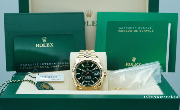 Rolex 336938 SKY-DWELLER 18K YELLOW GOLD GREEN DIAL JUBILEE BAND 2025 FULL SET - Image 2