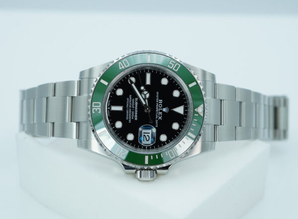 Rolex 126610LV SUBMARINER 41 GREEN MARK 2 BEZEL BLACK DIAL 2024 FULL SET - Image 9