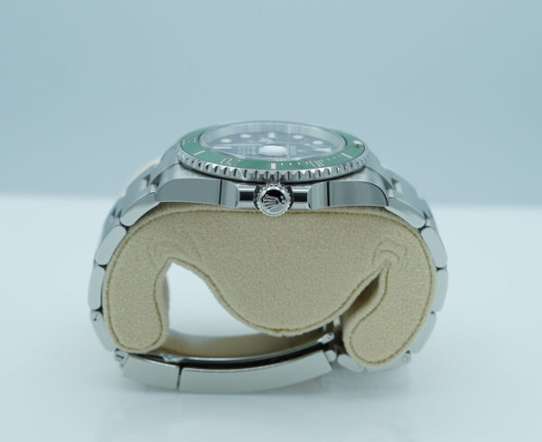 Rolex 126610LV SUBMARINER 41 GREEN MARK 2 BEZEL BLACK DIAL 2024 FULL SET - Image 4