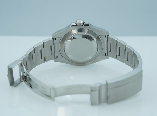 Rolex 126610LV SUBMARINER 41 GREEN MARK 2 BEZEL BLACK DIAL 2024 FULL SET - Image 8