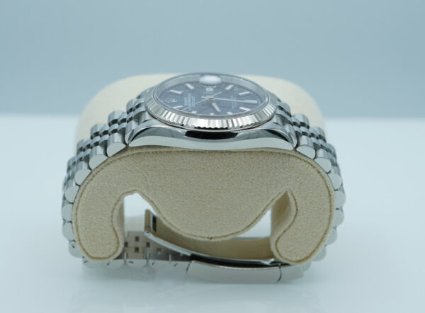 Rolex 126234 DATEJUST 36 FLUTED BEZEL BLUE DIAL JUBILEE BAND 2024 WARRANTY FULL SET - Image 3