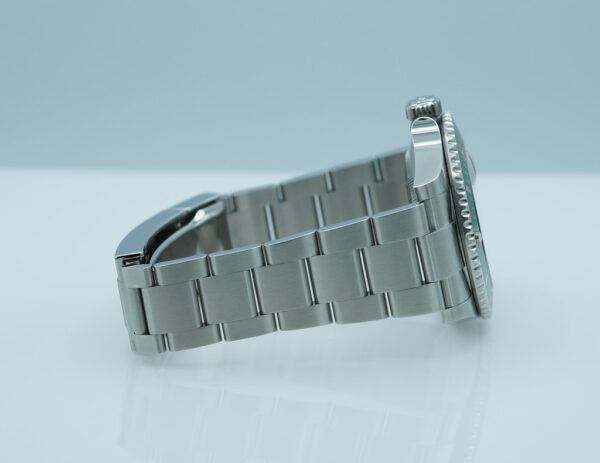 Rolex 126610LV SUBMARINER 41 GREEN MARK 2 BEZEL BLACK DIAL 2024 FULL SET - Image 5