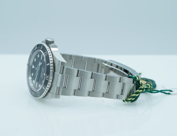BRAND NEW Rolex 124060 SUBMARINER NO DATE 41 NEW MODEL 2025 WARRANTY FULL SET - Image 6