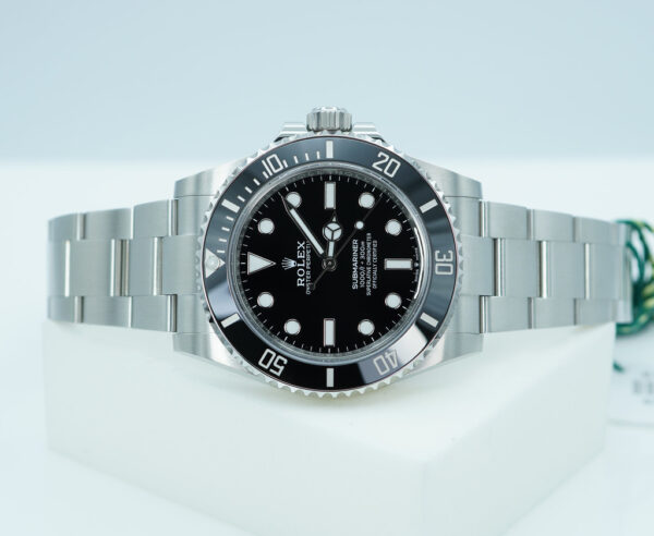 BRAND NEW Rolex 124060 SUBMARINER NO DATE 41 NEW MODEL 2025 WARRANTY FULL SET - Image 10