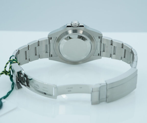 BRAND NEW Rolex 124060 SUBMARINER NO DATE 41 NEW MODEL 2025 WARRANTY FULL SET - Image 8