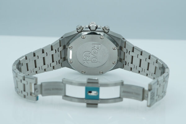 Audemars PIGUET ROYAL OAK CHRONO 26315ST BLUE SILVER DIAL 38MM 2022 FULL SET - Image 8