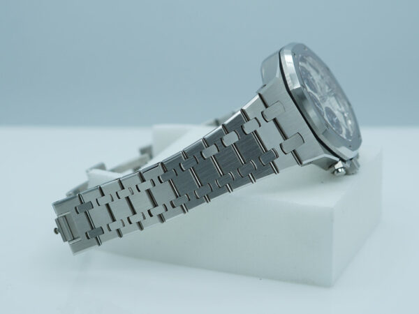 Audemars PIGUET ROYAL OAK CHRONO 26315ST BLUE SILVER DIAL 38MM 2022 FULL SET - Image 5