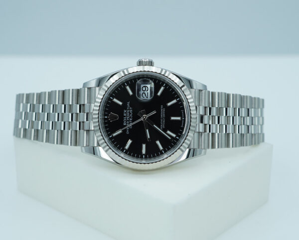 Rolex 126234 DATEJUST 36 FLUTED BEZEL BLACK DIAL JUBILEE BAND 2025 FULL SET - Image 10