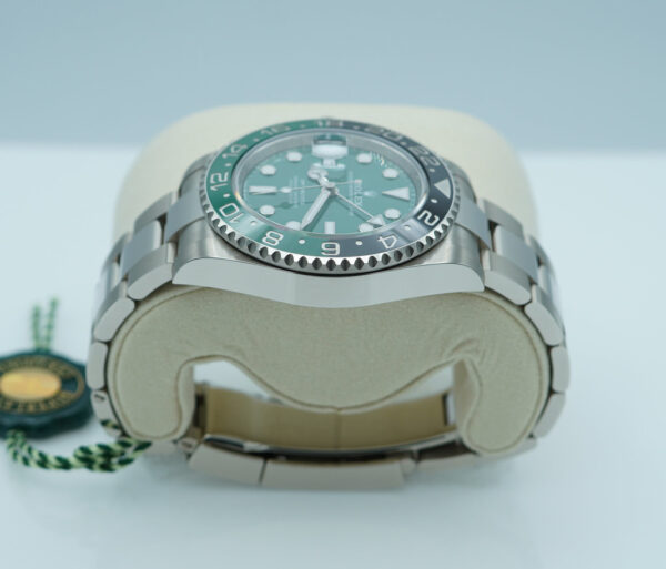 Rolex 126729VTNR GMT MASTER 2 18K WHITE GOLD GREEN DIAL NEW 2025 MODEL FULL SET - Image 3