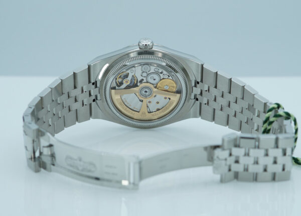 BRAND NEW Rolex 127334 LAND-DWELLER 40 WHITE DIAL JUBILEE BAND NEW 2025 MODEL FULL SET - Image 8