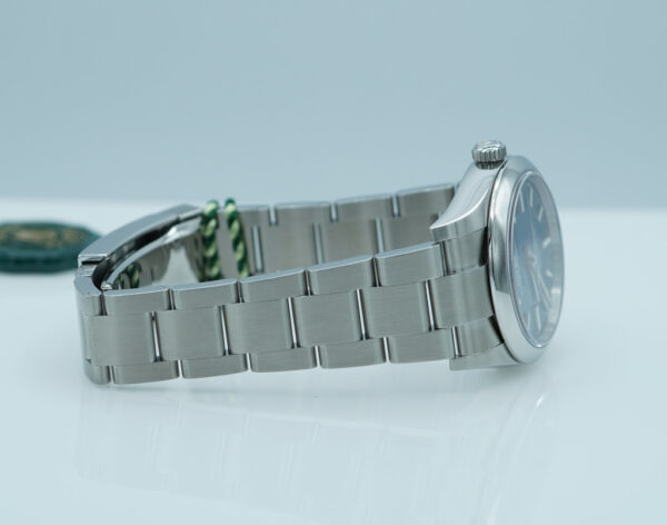 BRAND NEW Rolex 124200 OYSTER PERPETUAL 34 MED BLUE DIAL NEW 2025 MODEL FULL SET - Image 5