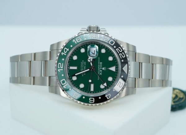 Rolex 126729VTNR GMT MASTER 2 18K WHITE GOLD GREEN DIAL NEW 2025 MODEL FULL SET - Image 10