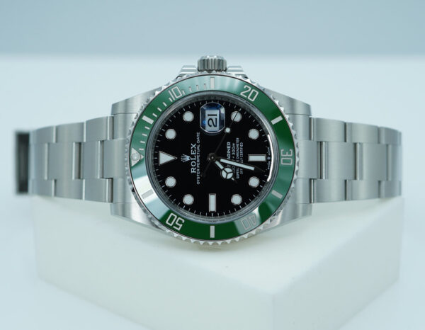 Rolex 126610LV SUBMARINER 41 GREEN MARK 2 BEZEL BLACK DIAL 2024 FULL SET - Image 10