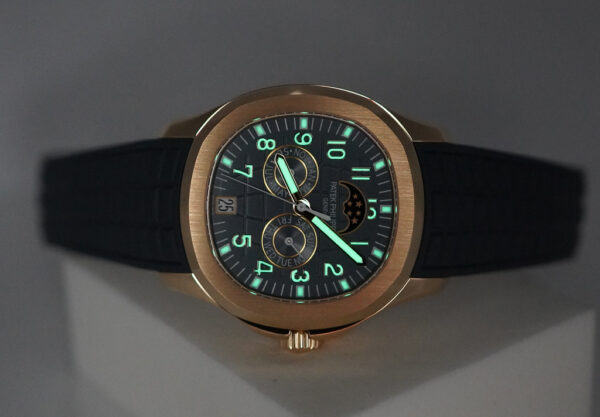 BRAND NEW Patek PHILIPPE 5261R AQUANAUT ANNUAL CALENDAR ROSE GOLD BLUE DIAL 2025 FULL SET - Image 11