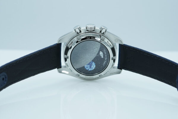 BRAND NEW Omega SPEEDMASTER SILVER SNOOPY AWARD 50TH ANNIVERSARY 2025 FULL SET - Image 8