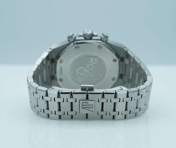 Audemars PIGUET ROYAL OAK CHRONOGRAPH BLUE DIAL 26331ST FULL SET - Image 7