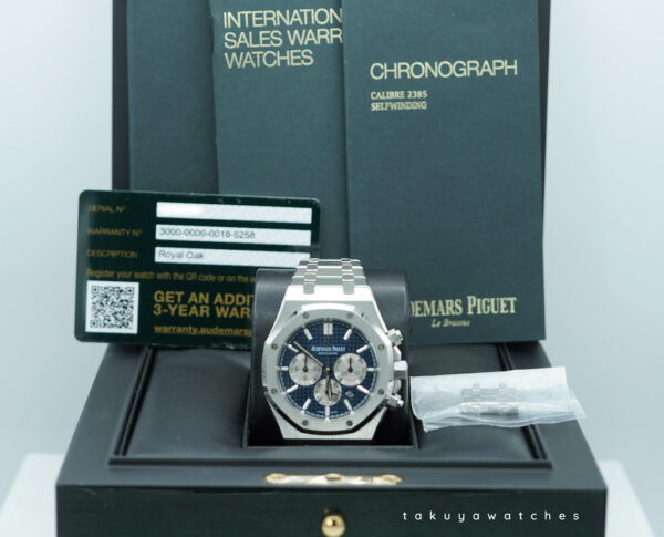 Audemars PIGUET ROYAL OAK CHRONOGRAPH BLUE DIAL 26331ST FULL SET - Image 2