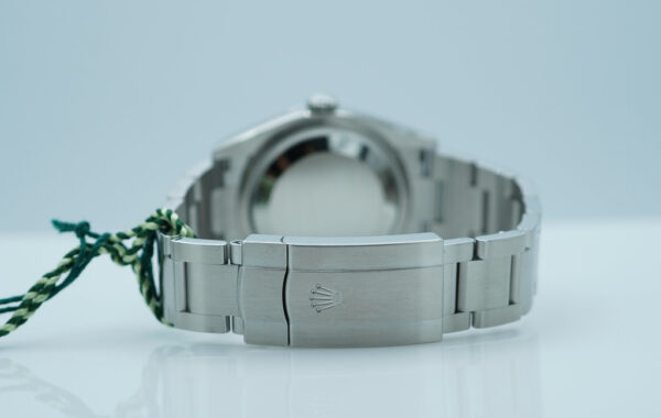 BRAND NEW Rolex 126000 OYSTER PERPETUAL 36 TIFFANY TURQUOISE DIAL 2025 FULL SET - Image 7