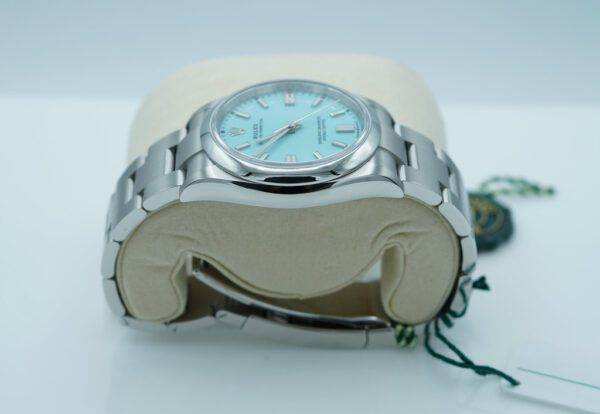 BRAND NEW Rolex 126000 OYSTER PERPETUAL 36 TIFFANY TURQUOISE DIAL 2025 FULL SET - Image 3