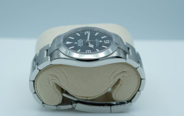 Rolex 224270 EXPLORER FULL LUME DIAL NEW MODEL 40MM 2025 WARRANTY FULL SET - Image 3