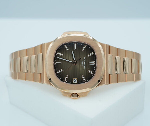 Patek PHILIPPE NAUTILUS 5711/1R ROSE GOLD BROWN DIAL 2021 NEW MOVEMENT FULL SET - Image 9
