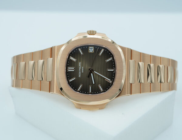 Patek PHILIPPE NAUTILUS 5711/1R ROSE GOLD BROWN DIAL 2021 NEW MOVEMENT FULL SET - Image 10