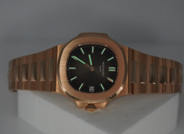 Patek PHILIPPE NAUTILUS 5711/1R ROSE GOLD BROWN DIAL 2021 NEW MOVEMENT FULL SET - Image 11