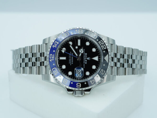Rolex 126710BLNR GMT MASTER 2 BLACK BLUE BEZEL JUBILEE 2024 WARRANTY FULL SET - Image 9