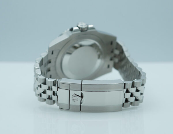 Rolex 126710BLNR GMT MASTER 2 BLACK BLUE BEZEL JUBILEE 2024 WARRANTY FULL SET - Image 7