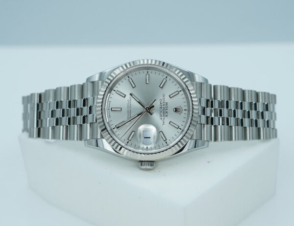 Rolex 126234 DATEJUST 36 FLUTED BEZEL SILVER DIAL JUBILEE BAND 2025 WARRANTY FULL SET - Image 9