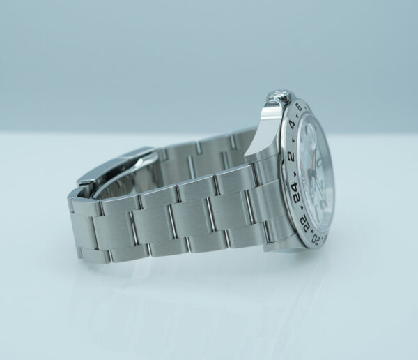Rolex 226570 EXPLORER 2 POLAR WHITE DIAL NEW MODEL 2025 WARRANTY FULL SET - Image 6