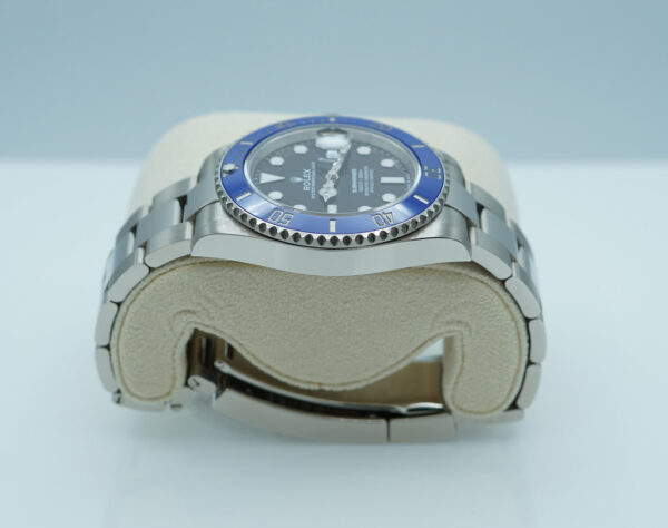 Rolex 126619LB SUBMARINER 41 18K WHITE GOLD BLUE BEZEL 2024 WARRANTY FULL SET - Image 4