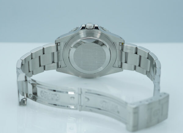 Rolex CPO 16710BLRO GMT MASTER 2 PEPSI RED BLUE BEZEL P SERIAL BOXES PAPERS - Image 8