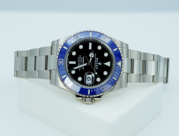Rolex 126619LB SUBMARINER 41 18K WHITE GOLD BLUE BEZEL 2024 WARRANTY FULL SET - Image 9