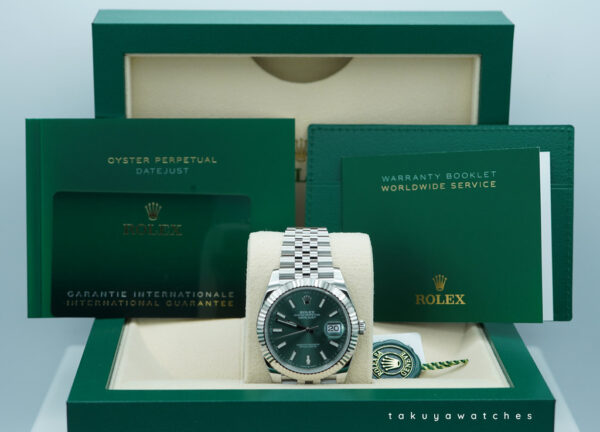 NEW Rolex 126334 DATEJUST 41 FLUTED BEZEL MINT GREEN DIAL JUBILEE BAND 2024 FULL SET - Image 2