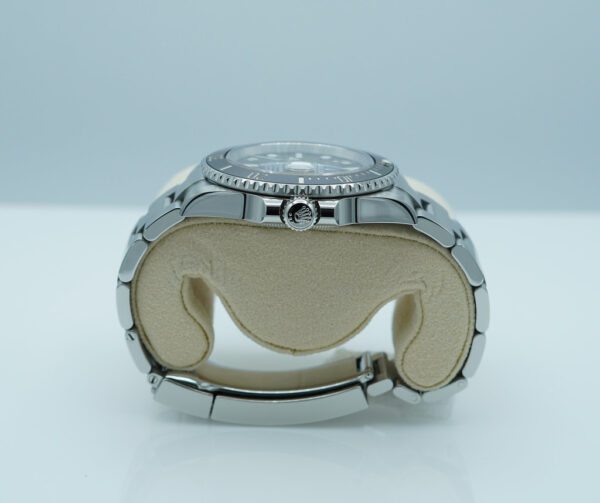 Rolex 126610LN SUBMARINER DATE 41 NEW MODEL 2021 WARRANTY FULL SET - Image 3