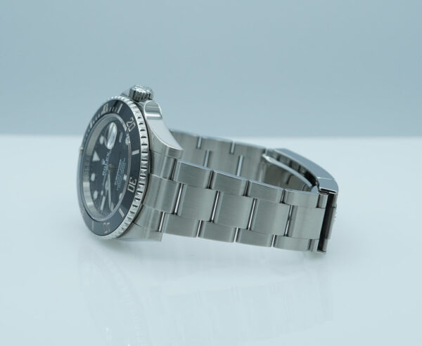 Rolex 126610LN SUBMARINER DATE 41 NEW MODEL 2021 WARRANTY FULL SET - Image 5