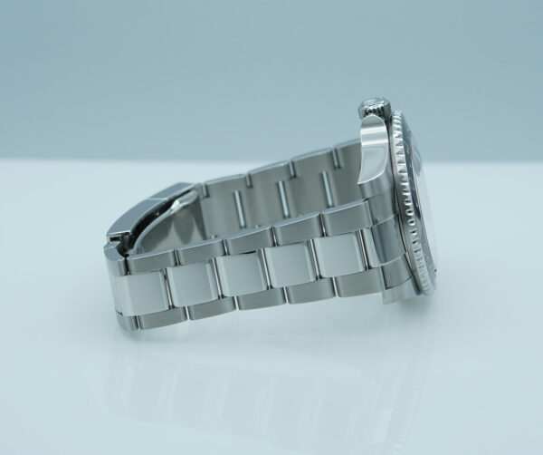 Rolex 126710GRNR GMT MASTER II BLACK GREY BEZEL OYSTER BAND 2024 WARRANTY FULL SET - Image 5