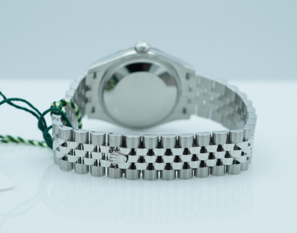 BRAND NEW Rolex 278274 DATEJUST 31 FLUTED BEZEL MINT GREEN DIAL JUBILEE 2025 FULL SET - Image 7