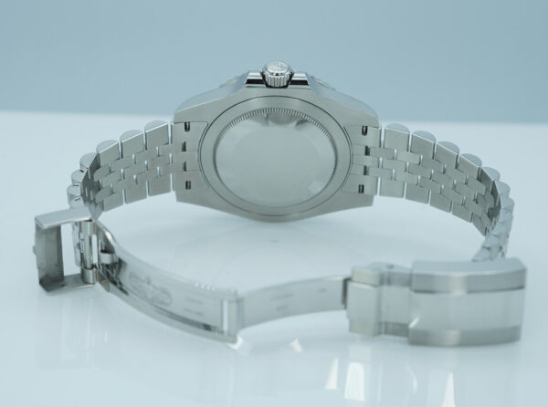 Rolex 126710BLRO GMT MASTER 2 RED BLUE PEPSI JUBILEE BAND 2024 WARRANTY FULL SET - Image 8