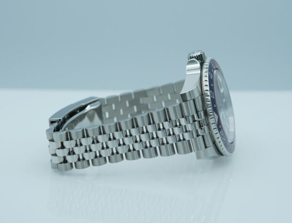 Rolex 126710BLRO GMT MASTER 2 RED BLUE PEPSI JUBILEE BAND 2024 WARRANTY FULL SET - Image 6