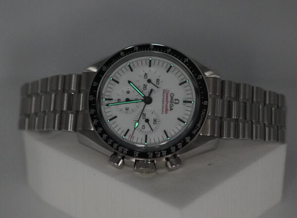 Omega SPEEDMASTER PROFESSIONAL MOONWATCH 3861 WHITE DIAL 2024 WARRANTY FULL SET - Image 11