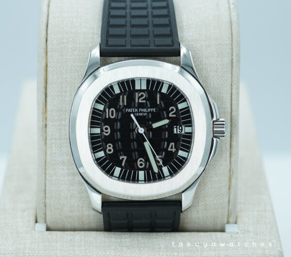 Patek PHILIPPE 5064A AQUANAUT QUARTZ STAINLESS STEEL 35MM 2015 EXTRA STRAPS BOX PAPERS