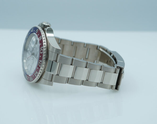 Rolex 126719BLRO GMT MASTER 2 WHITE GOLD PEPSI METEORITE DIAL 2021 WARRANTY FULL SET - Image 5