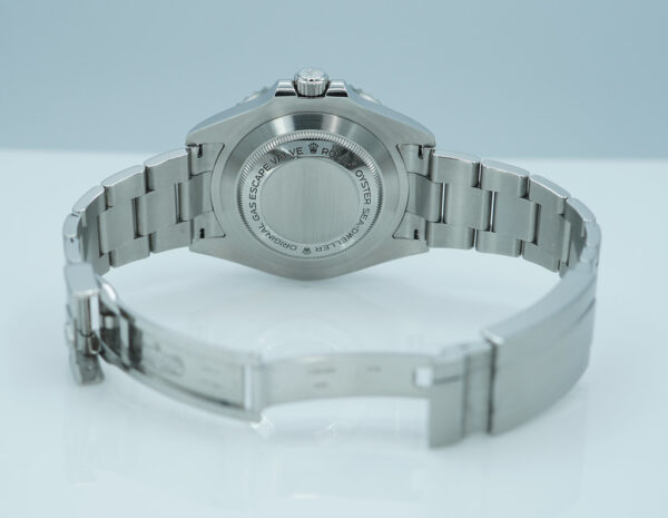 Rolex 126600 SEA-DWELLER 43 CYCLOPS RED TEXT MK1 DIAL 2017 FULL SET - Image 8